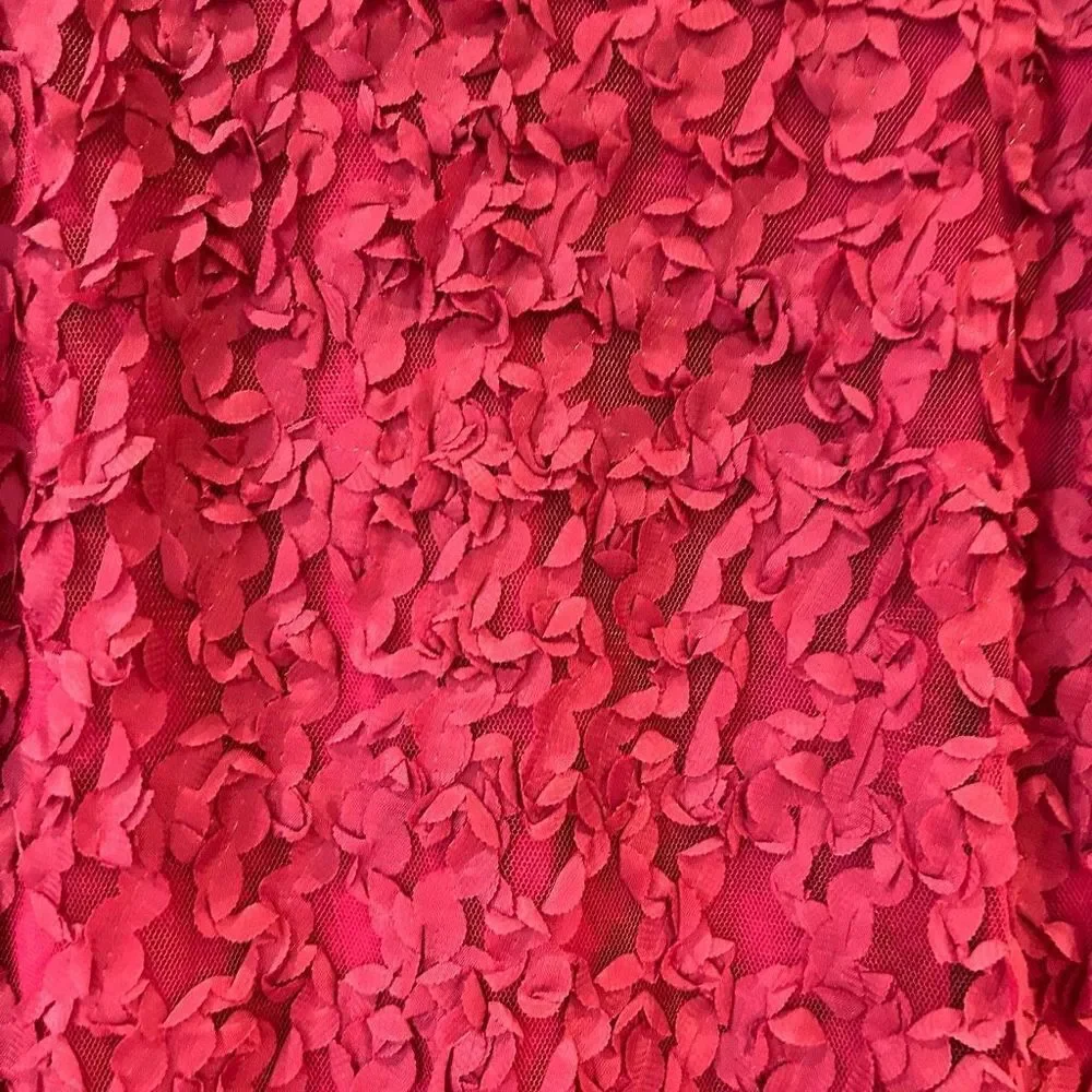 Lulus wine red